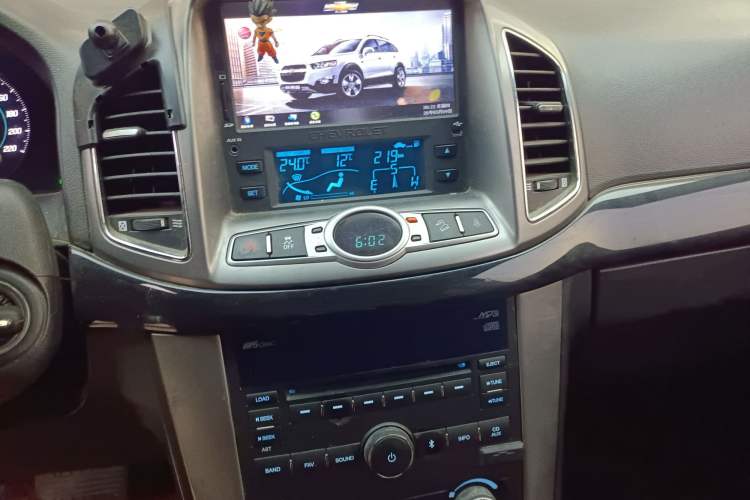 Used Chevrolet Captiva 2012 2.4L 4x4 Flagship Edition 7 Seats