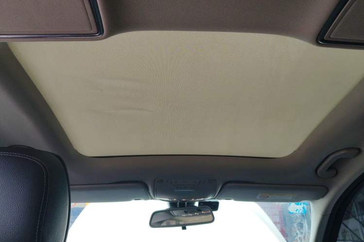 Used Mercedes-Benz C-Class 2018 C 200 L Sport Edition Headliner