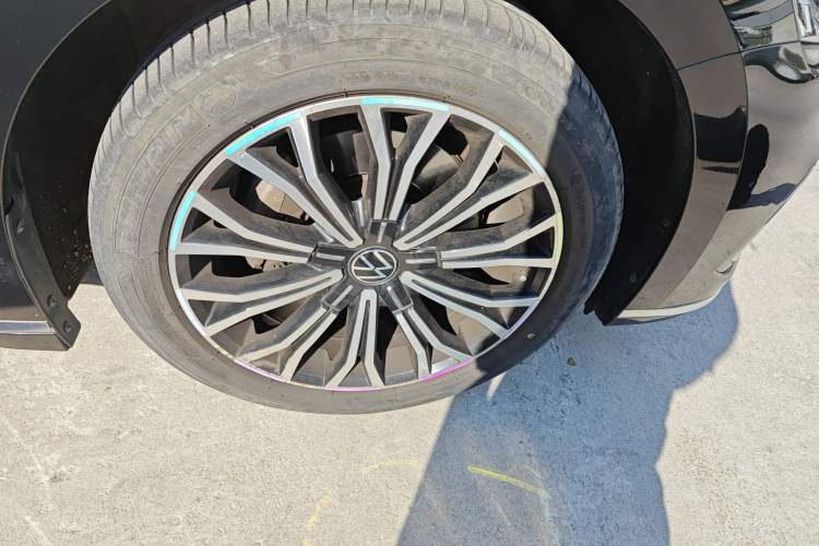 Used Volkswagen Phideon 2021 380TSI Luxury Edition