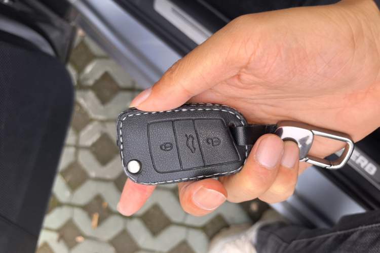 Used Skoda Superb 2019 Facelifted TSI330 DSG Luxury Edition Vehicle Key