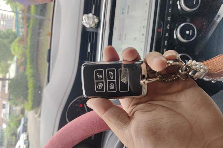 Used Jaguar E-PACE 2018 P200 First Edition Limited Edition China V Standard Vehicle Key