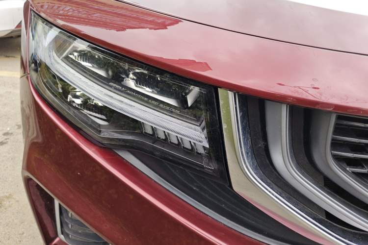 Used Geely Auto Haoyue 2020 1.8TD DCT Flagship 7-Seater
