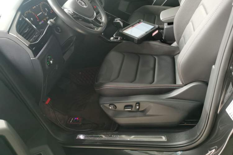 Used Volkswagen Tayron 2022 330TSI Two-Wheel Drive Luxury Smart Connectivity Version