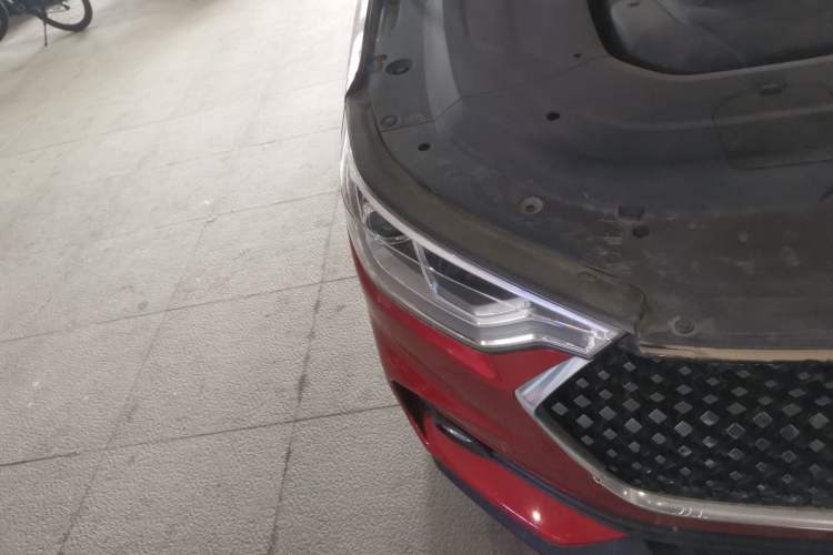Used Baojun RC-6 2019 1.5T CVT 24-Hour Online Prestige Edition Right Front Headlight