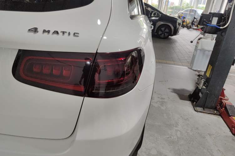 Used Mercedes-Benz GLC 2020 GLC 260 L 4MATIC Dynamic Model Right Rear Taillight