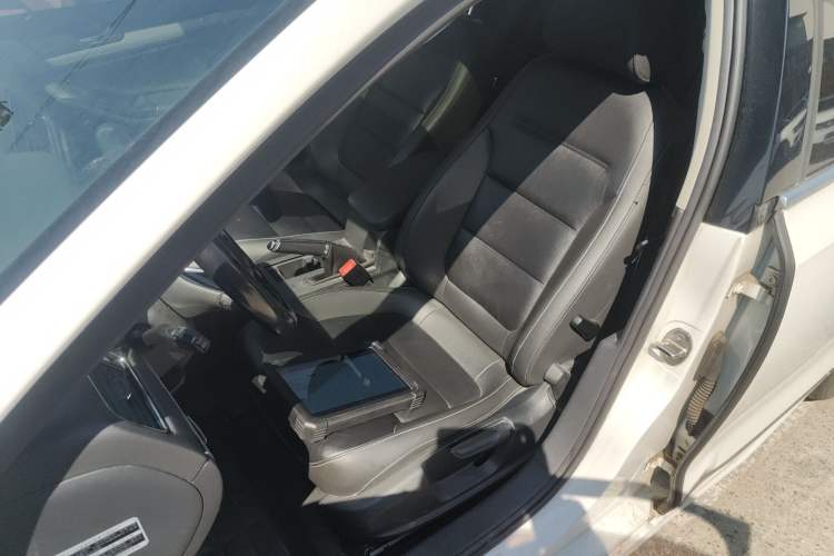 Used Volkswagen Sagitar 2015 1.6L Automatic Comfort Model