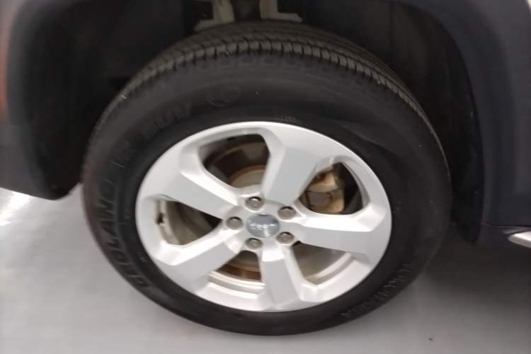Used Jeep Compass 2017 200T Automatic Family Edition Exterior 2