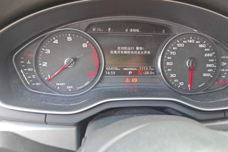 Used Audi A4L 2019 40 TFSI Ambition China VI
