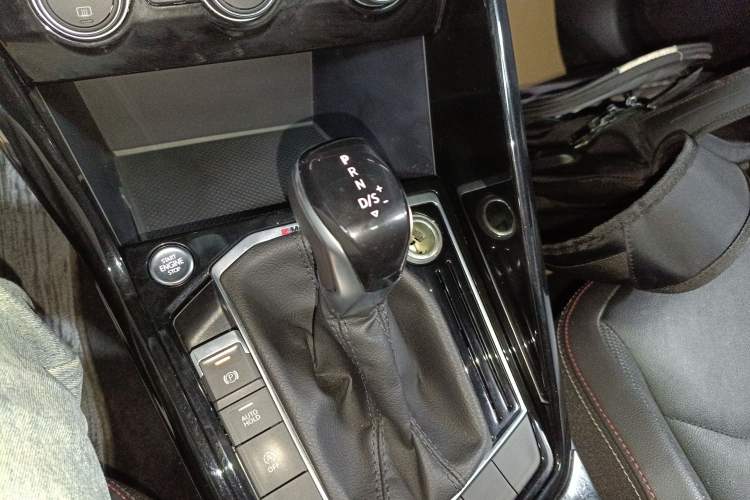 Used Volkswagen Tayron 2019 330TSI Four-Wheel Drive Luxury Version China V Standard