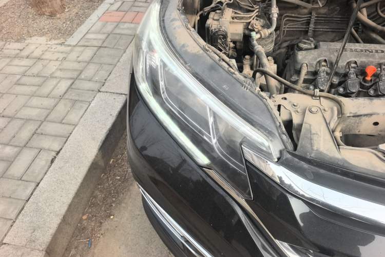 Used Honda CR-V 2016 2.0L two-wheel drive Urban Edition