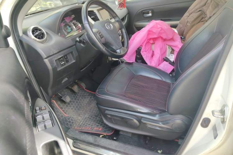 Used Great Wall M4 2012 1.5L Manual Luxury Version
