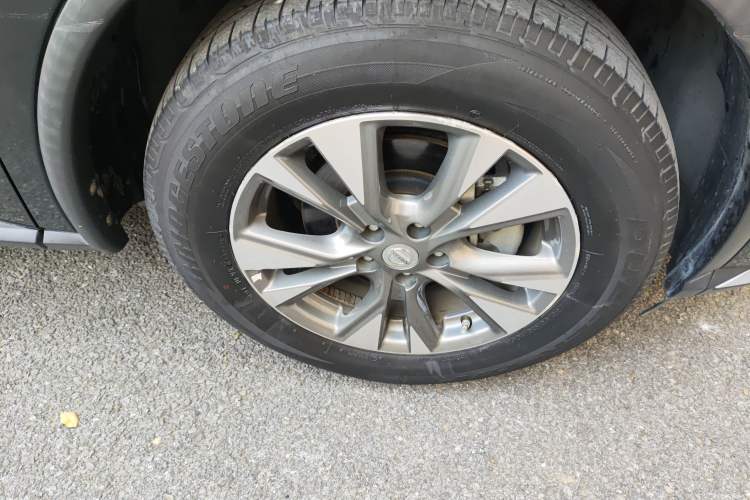 Used Nissan Murano 2021 2.5L XL Two-Wheel Drive Smart Connect Luxury Edition