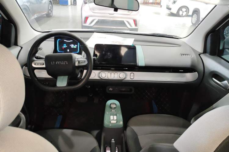 Used CHANGAN NEVO Lumin 2023 205km Xiangqin Version Center Console