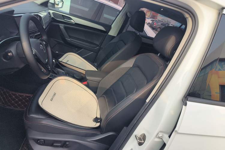 Used Volkswagen Tayron 2019 330TSI Four-Wheel Drive Luxury Version China VI Standard Left Front Seat