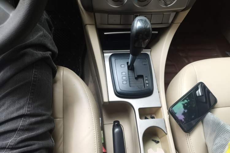 Used Ford Focus 2009 Sedan 1.8L Automatic Fashion Edition