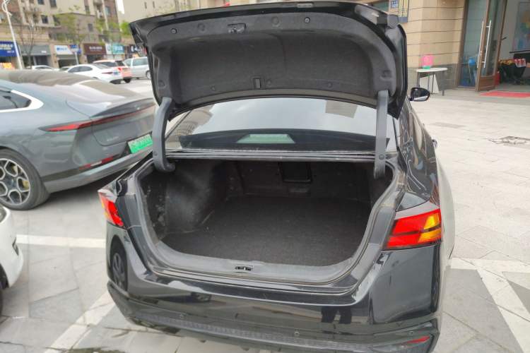 Used Nissan Teana 2021 2.0L XL Comfort Edition Trunk