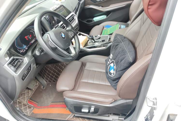 Used BMW 3 Series 2020 320i Sport Package Left Front Seat