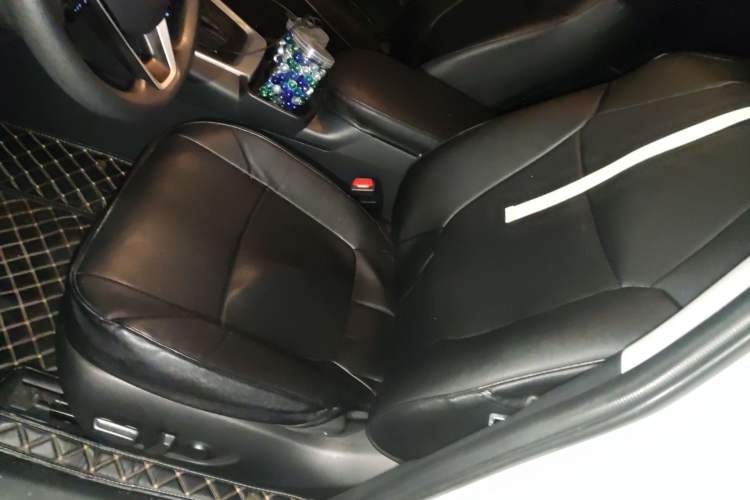 Used Toyota RAV4 2020 2.0L CVT 4x4 Trend Edition Left Front Seat