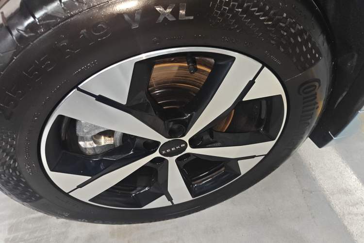 Used Zeekr 001 2023 WE Edition 100 kWh