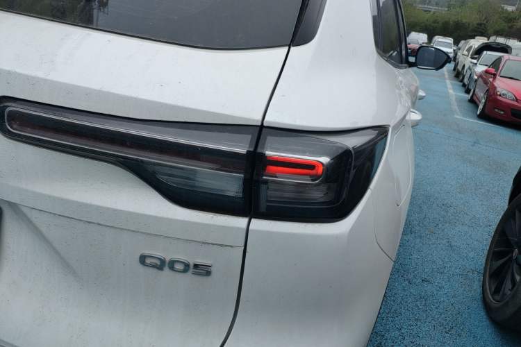 Used CHANGAN NEVO Q05 2024 Truly Delicious Version 125 Excellence Edition CATL