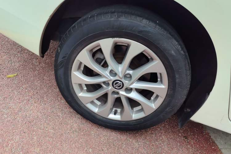 Used Nissan Sylphy 2022 Classic 1.6XE CVT Comfort Edition Right Rear Wheel Hub
