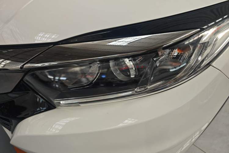 Used Honda Vezel 2020 1.5L CVT Elite Edition