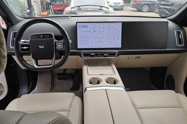Used Li Auto L9 2024 Ultra Model Center Console