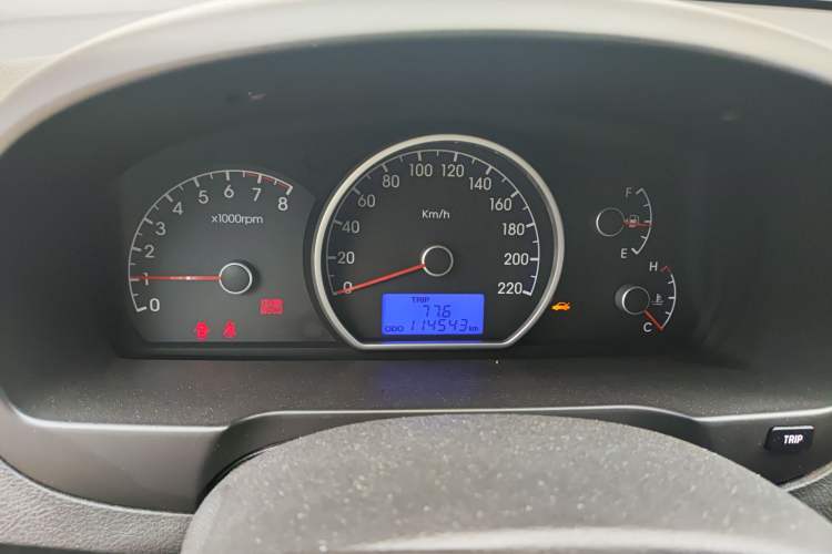 Used Hyundai Celesta 2011 1.6L Manual Luxury Model Instrument Cluster