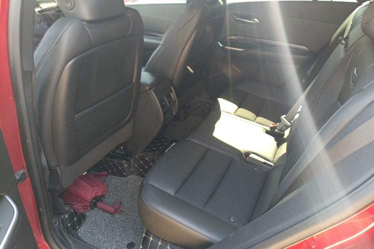 Used Cadillac XT4 2020 Revised Version 28T Two-Wheel Drive Tech Edition
