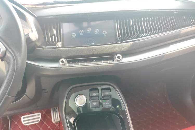 Used Haval H2s 2017 Blue Label 1.5T Dual-Clutch Luxury Model
