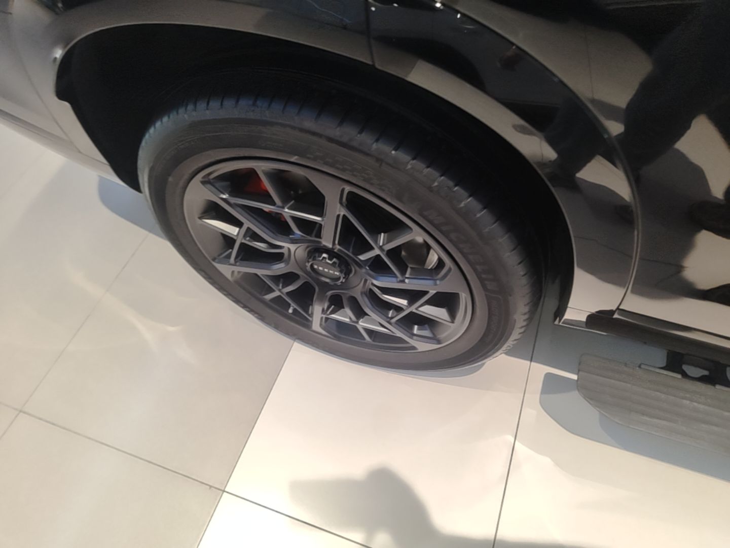 Zeekr 9X 2025 Moon Black Edition 70kWh — снимка 11