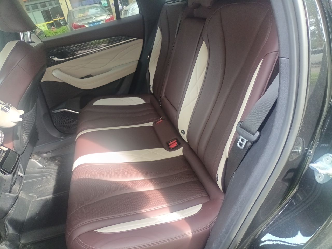 Geely Auto Monjaro L 2021 2.0TD DCT EVO Two-Wheel Drive Smart Luxury Version — снимка 17