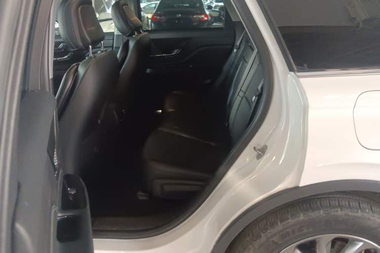 Used Lincoln Corsair 2021 2.0T Two-Wheel Drive Deluxe Edition
