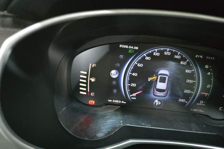 Used Geely Auto Emgrand X7 Sport 2018 1.8TD Automatic Two-Wheel Drive Smart Connect 4G Internet Edition Instrument Cluster