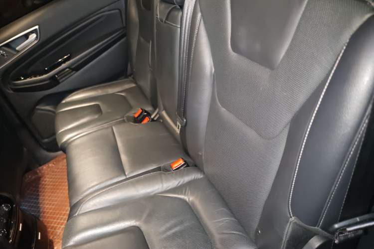 Used Ford Edge 2016 EcoBoost 245 Four-Wheel Drive Titanium 7-Seater
