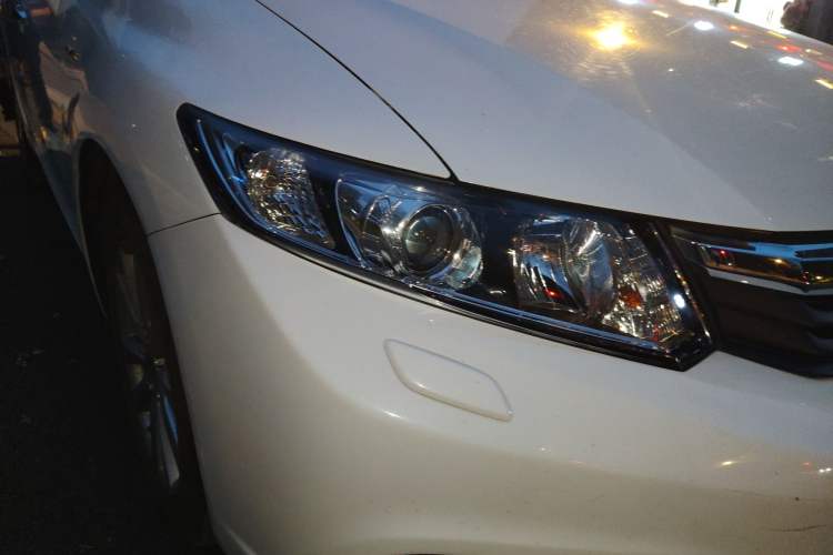 Used Honda Civic 2013 10th Anniversary 1.8L Automatic Luxury Edition Right Front Headlight