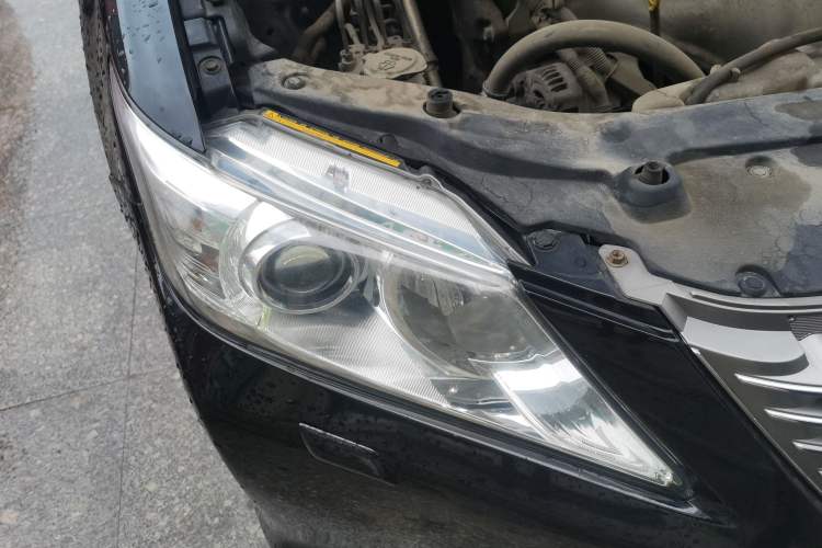 Used Toyota Camry 2012 2.5G Luxury Edition Right Front Headlight