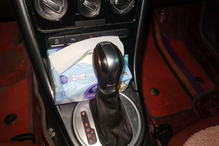 Used Volkswagen Beetle 2017 180TSI Shangle Edition Gear Lever