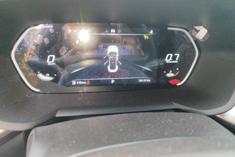 Used MG 5 2023 180 DVVT CVT Luxury Edition Odometer Close Up