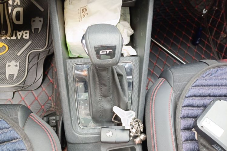 Used Skoda Kamiq 2020 GT TSI 230 DSG Flagship Edition China VI standard Gear Lever