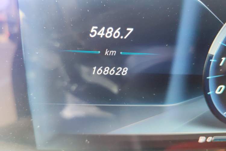 Used Mercedes-Benz E-Class 2017 E 300 L Luxury Model
