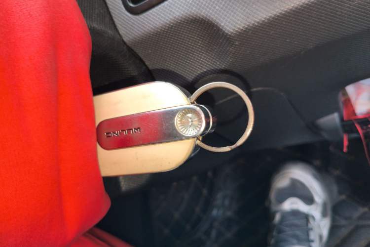 Used Wuling Hongguang MINIEV 2022 Macaron Premium Model – Lithium Iron Phosphate