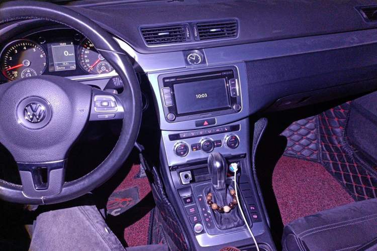 Used Volkswagen FAW-Volkswagen CC 2013 1.8TSI Luxury Model Audio And AC Panel