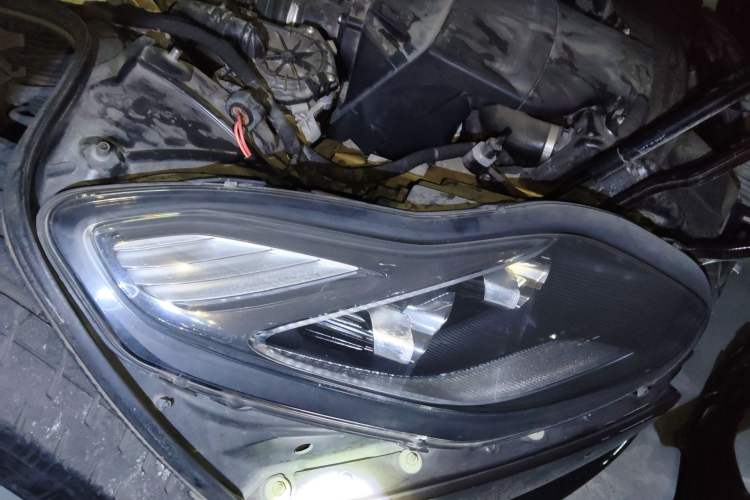 Used AstonMartin DB11 2016 5.2T First Edition
