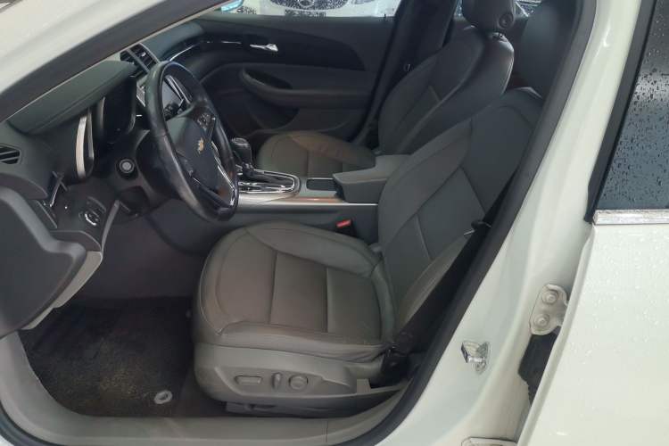 Used Chevrolet Malibu 2014 2.0L Automatic Luxury Edition