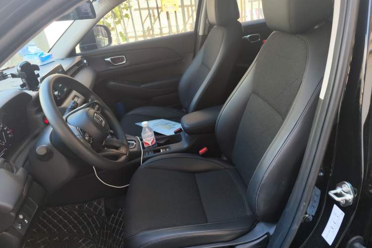 Used Honda Vezel 2023 1.5L CVT Tech Edition
