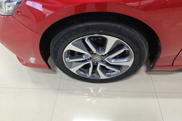 Used Honda Inspire 2019 260TURBO Elite Edition China V Standard Left Front Wheel Hub