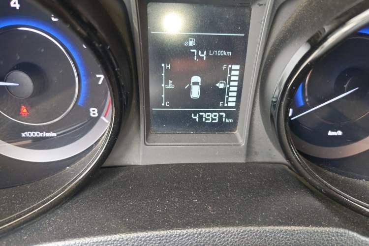 Used CHANGAN CS15 2016 1.5L Manual Fashion Edition Odometer Close Up