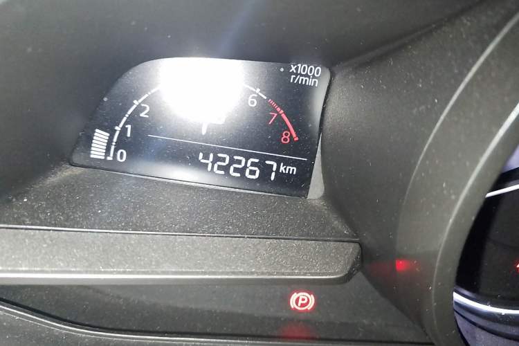 Used Mazda 3 Axela 2017 Sedan 1.5L Automatic Luxury Model Emission Standard China V
