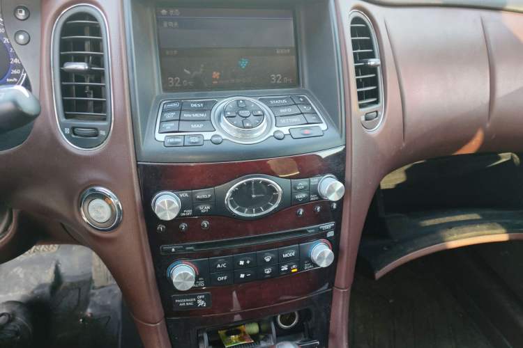 Used Infiniti EX 2011 EX25 Elegant Edition